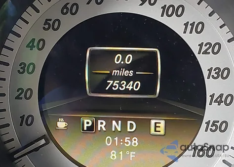 2012 Mercedes-Benz C 300 Luxury 4Matic/Sport 4Matic z USA, uszkodzony, nr VIN WDDGF8BBXCR206247